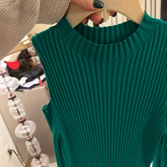 MAJE - size 2 green long sleeve top - Picture 2 of 2
